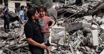 عشرات الشهداء والجرحى جراء القصف الإسرائيلي المُستمر على قطاع غزة 