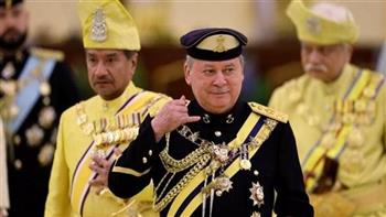 السلطان إبراهيم إسكندر يؤدي اليمين الدستورية ملكا جديدا لماليزيا