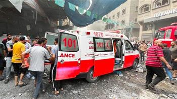 قصف مقر "الهلال الأحمر الفلسطيني" في خان يونس وسقوط شهيد
