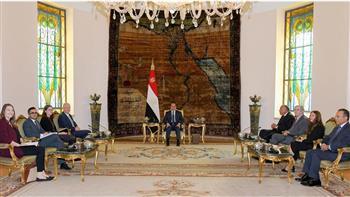 نشاط الرئيس السيسي في أسبوع.. مباحثات مع عدد من زعماء الدول وتوجيهات دعم صندوق كبار السن الأبرز