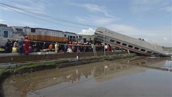 مصرع وإصابة 33 شخصًا في اصطدام قطارين بجزيرة جاوة بإندونيسيا