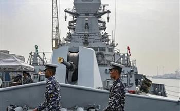 البحرية الهندية تعلن التحرك لتحرير سفينة مختطفة قبالة سواحل الصومال