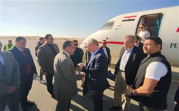 محافظ شمال سيناء يستقبل وفدا من الكونجرس الأمريكي خلال زيارته إلى العريش