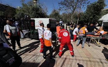 الهلال الأحمر الفلسطيني: أجلينا 11 جريحا من مجمع الشفاء الطبي