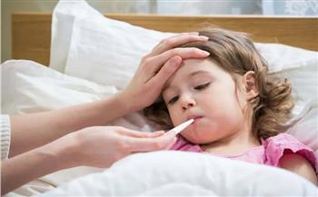 علاج فيروس اليد والقدم والفم عند الأطفال