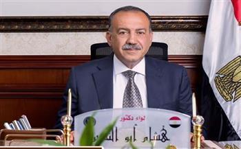   محافظ أسيوط يؤكد تقديم كل سبل الدعم لتحسين البنية الأساسية والمستوى المعيشي للمواطنين