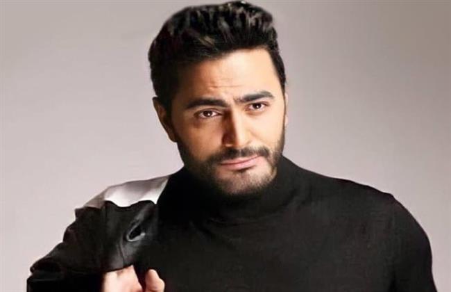 برسالة مؤثرة.. تامر حسني يتحدث عن والده الراحل