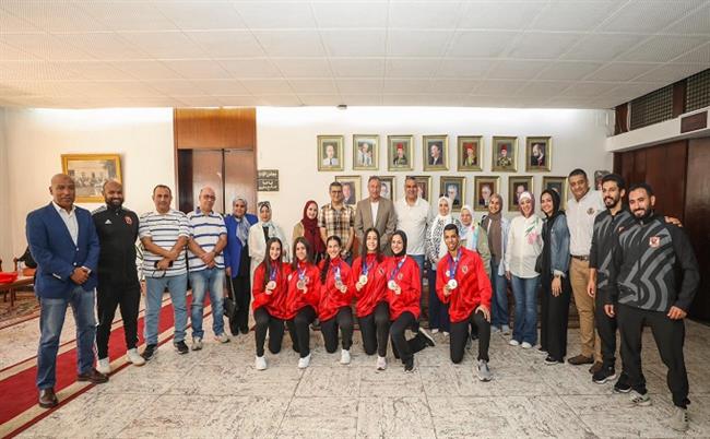   الخطيب يُكرم أبطال الاهلى بعد إنجازهم مع منتخب الكاراتيه ببطولة العالم