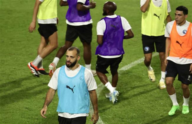 السوبر المصري.. بيراميدز ينهي مرانه استعدادا للقاء الزمالك 