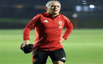 السوبر المصري.. كولر يجتمع بالجهاز المعاون له استعدادا للقاء الزمالك