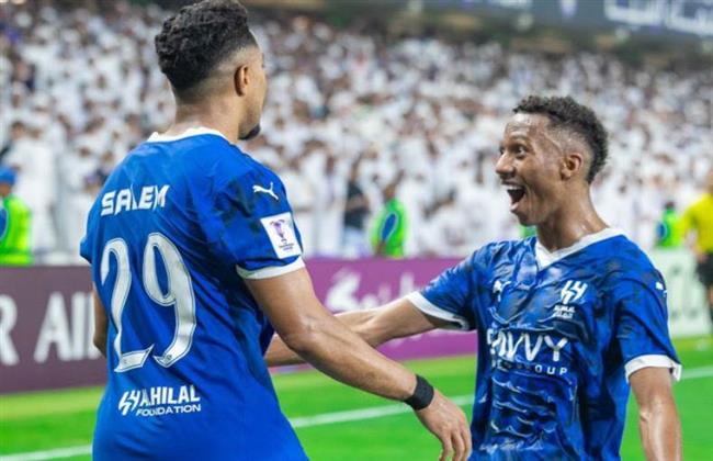 الهلال يستضيف التعاون في الدوري السعودي