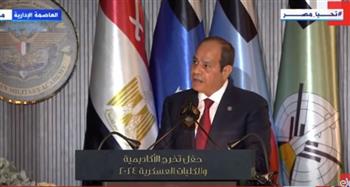 الرئيس السيسي: الرئيس الراحل أنور السادات وضع الأساس لنبني عليه وطنًا شامخًا 