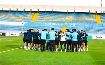 صلاح محسن يقود هجوم المصري أمام طلائع الجيش في الدوري