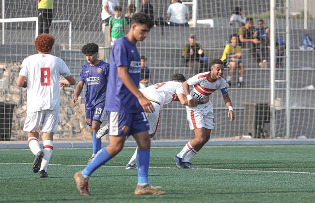 تصعيد ثنائي فريق الشباب للمران الجماعي في الزمالك