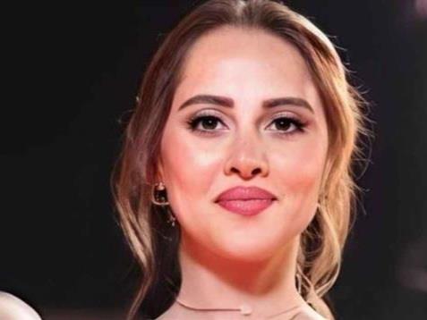 ياسمين رئيس تتعاقد على بطولة «الحارس» مع هانى سلامة