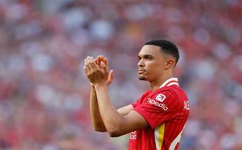 تقارير: أرنولد يغيب عن ليفربول أسبوعين