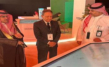رئيس الأعلى للإعلام يتفقد المركز الإعلامي للقمة العربية الإسلامية بالرياض