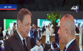 كرم جبر: الرئيس السيسي يُمثل صوت العقل والحكمة في القمة العربية الإسلامية بالرياض