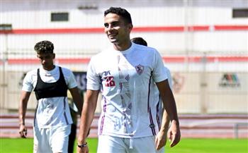   محمد حمدي يتدرب بالكرة على هامش مران الزمالك استعدادا لـ المصري