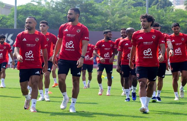 الأهلي يختتم تدريباته استعدادًا لمواجهة الاتحاد السكندري غدًا في الدوري الممتاز  