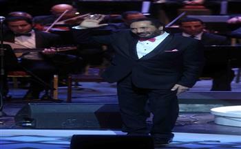 الليلة.. علي الحجار يتغنى بأشهر تترات المسلسلات الدرامية في الأوبرا