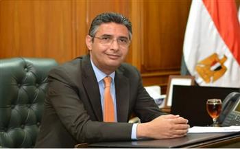   وزير التموين يفتتح سوق اليوم الواحد بمحافظة البحيرة 
