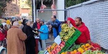 محافظ الجيزة: توافد المواطنين على سوق اليوم الواحد بإمبابة يعكس نجاح التجربة