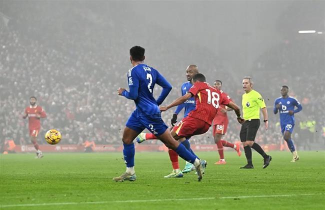 الدوري الإنجليزي.. ليفربول يتعادل مع ليستر سيتي في الشوط الأول