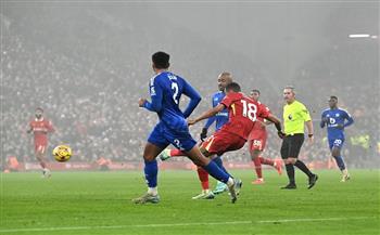   الدوري الإنجليزي.. ليفربول يتعادل مع ليستر سيتي في الشوط الأول