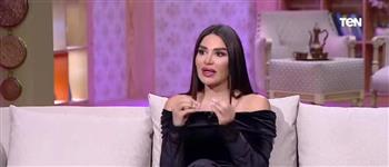 سارة نخلة: «الراجل مطلوب منه يوفر فلوس لمراته تعمل فيلر وبوتوكس» 