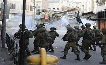 إصابات واعتقالات أثناء مداهمة قوات الاحتلال الإسرائيلي لعدة مدن في الضفة الغربية