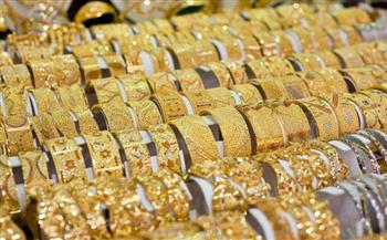 انخفاض أسعار الذهب قبل بيانات أمريكية