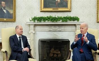 البيت الأبيض: بايدن وشولتس أكدا التزامهما بحق إسرائيل بالدفاع عن النفس بالقانون الدولي