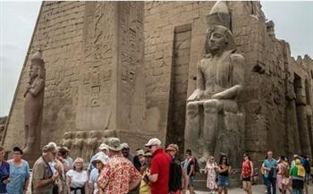 خبير سياحي يكشف دور سياحة الشارتر في تنمية القطاع بمصر| فيديو