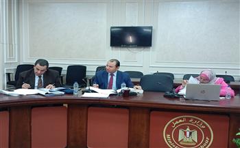 اللجنة القانونية لدراسة ملاحظات «قانون العمل» تستكمل اجتماعاتها