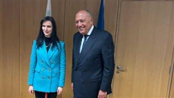 وزير الخارجية ونظيرته البلغارية يؤكدان عمق علاقات التعاون والتنسيق المشترك 