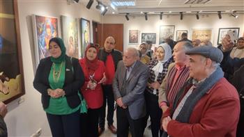 بمشاركة 70 فنانًا.. افتتاح معرض صالون الدلتا السادس للشباب في طنطا
