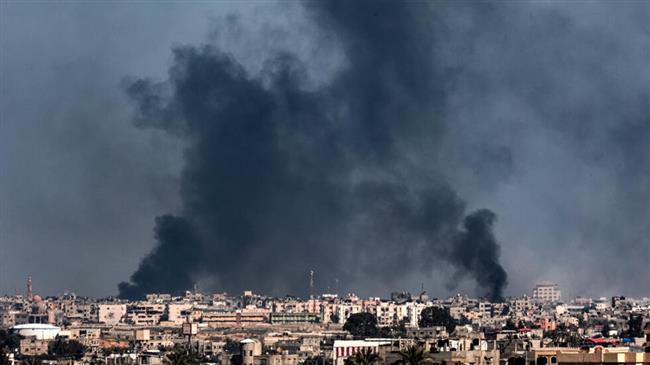 «لا مكان آمن» وتحذيرات دولية من كارثة.. ماذا حدث في رفح الفلسطينية فجرا؟