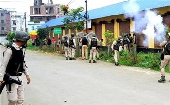 الشرطة الهندية تطلق الغاز المسيل للدموع لمنع آلاف المزارعين المحتجين من الاتجاه لنيودلهي 