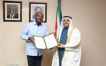 رئيس البرلمان العربي يثمن المواقف المشرفة لجنوب إفريقيا في دعم القضية الفلسطينية