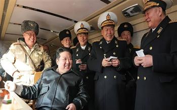 زعيم كوريا الشمالية يدعو لاستخدام القوة ضد السفن الكورية الجنوبية التي تنتهك مياه الشمال