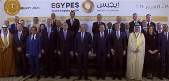 الرئيس السيسي يتوسط صورة تذكارية قبل افتتاح مؤتمر «إيجبس 2024»