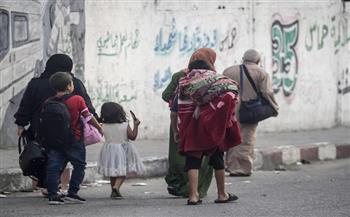 "هآرتس": حلفاء نتنياهو يريدون استغلال المساعدات لاحتلال قطاع غزة وضمه
