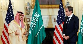 وزير الخارجية السعودي يبحث هاتفيًا مع نظيره الأمريكي التطورات في قطاع غزة