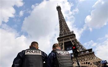 فرنسا.. إضراب العمال يغلق برج إيفل