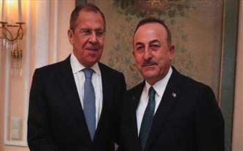 وزيرا خارجية تركيا وروسيا يبحثان العلاقات الثنائية وقضايا إقليمية ودولية