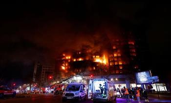 ارتفاع قتلى حريق بمبنى سكني بفالنسيا الإسبانية إلى 10 أشخاص
