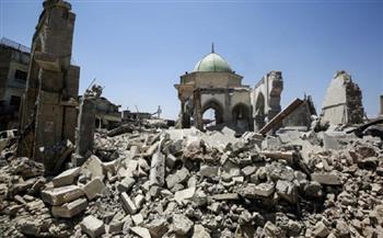 غزيون يرفعون الأذان من شرفات منازلهم بشمال غزة بعد تدمير المساجد 