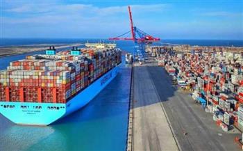 ميناء دمياط يشهد تداول 42 سفينة للحاويات والبضائع العامة خلال 24 ساعة