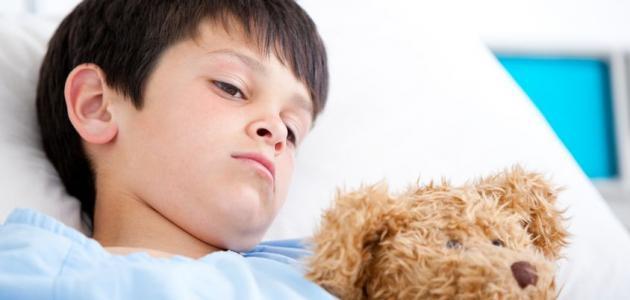 خطر على الأطفال وكبار السن.. 6 أعراض للجفاف 